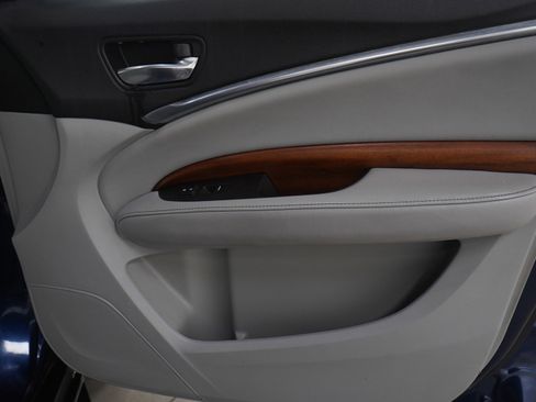 Used 2018 Acura MDX SH-AWD w/ Advance Package image 9