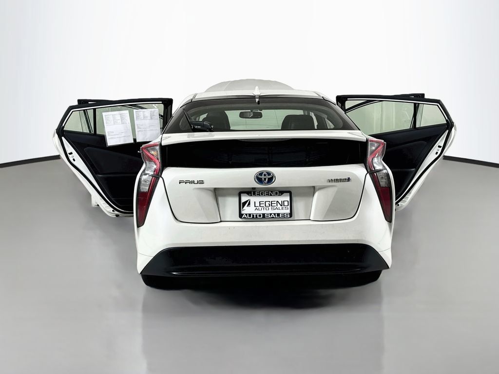 Used 2016 Toyota Prius Four FWD image 23