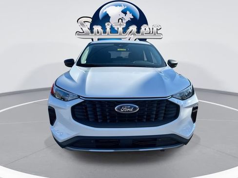 Used 2025 Ford Escape Active w/ Tech Pack #1 image 3