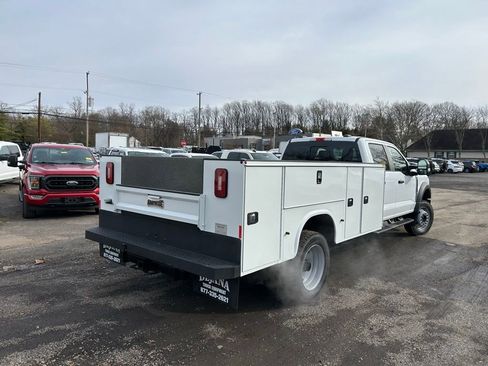 New 2026 Ford F550 4x4 Crew Cab image 8