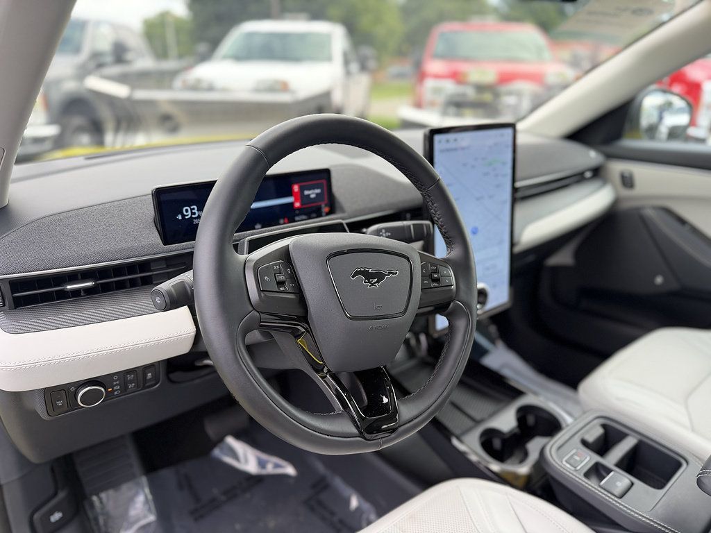 Certified 2025 Ford Mustang Mach-E Premium AWD/4WD image 14