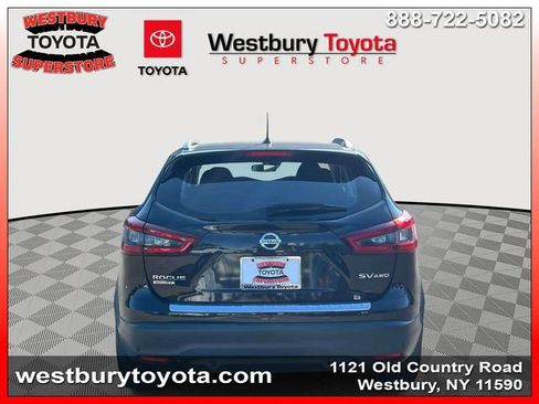 Used 2020 Nissan Rogue Sport SV w/ Technology Package AWD/4WD image 9