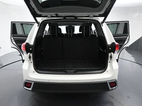 Used 2019 Toyota Highlander Limited AWD/4WD image 26