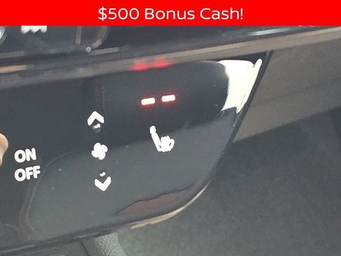 New 2026 Nissan Kicks SR w/ Cold Weather Package image 10