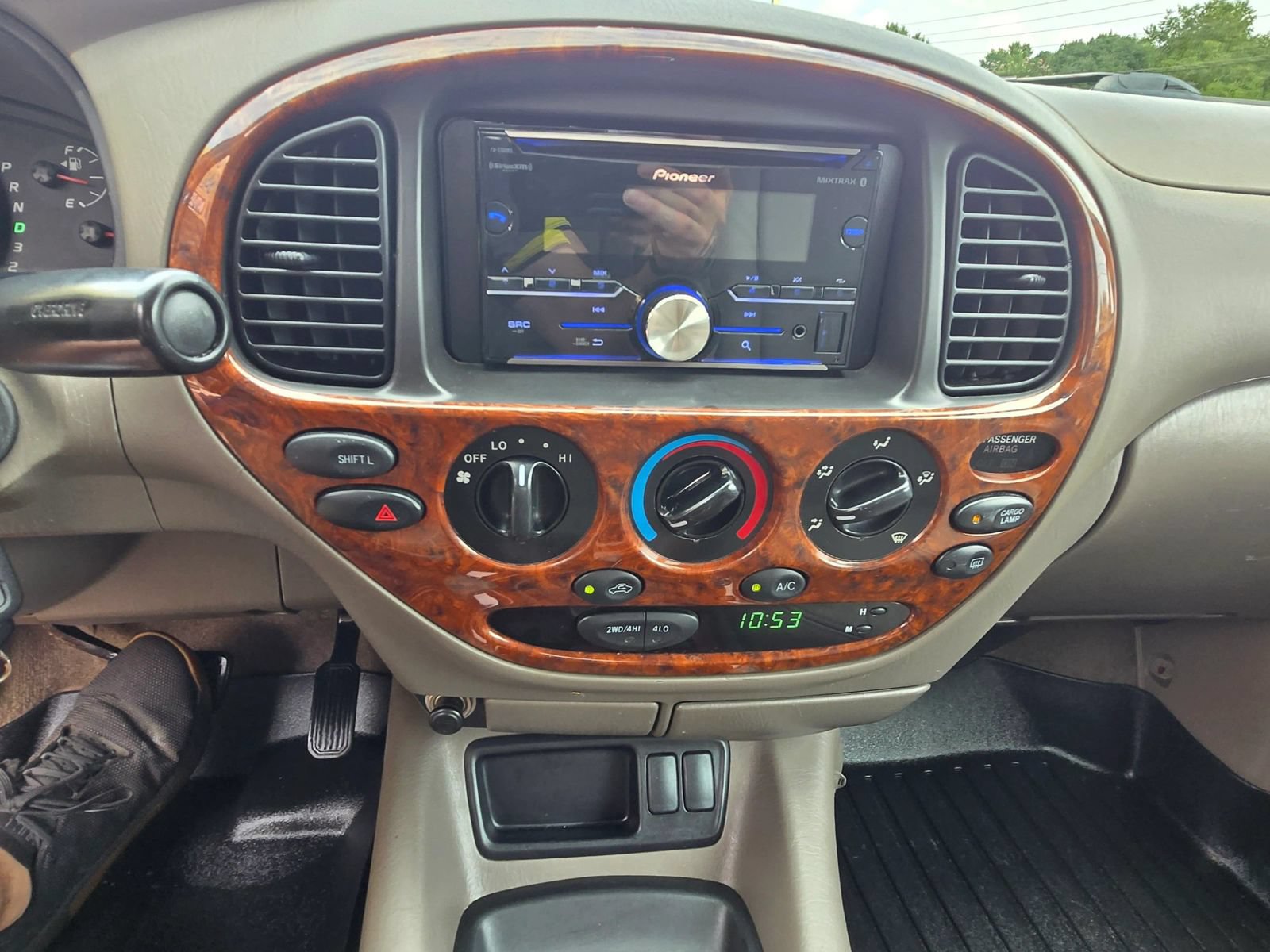 Used 2005 Toyota Tundra Limited AWD/4WD image 8