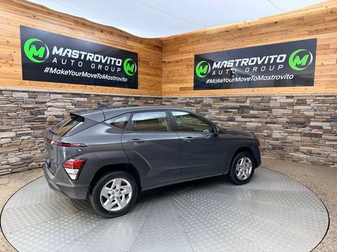 Used 2024 Hyundai Kona SE AWD/4WD image 11