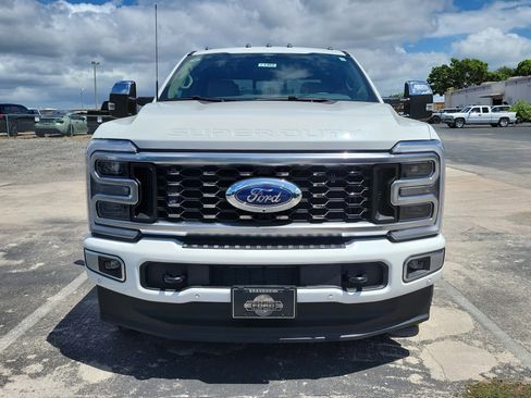 New 2026 Ford F350 Platinum AWD/4WD image 3