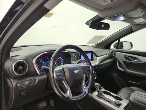 Used 2020 Chevrolet Blazer LT image 12