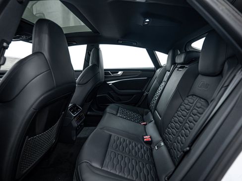 New 2025 Audi RS 7 Performance image 16