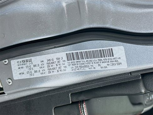 Used 2017 Jeep Cherokee Trailhawk w/ Comfort/Convenience Group image 36