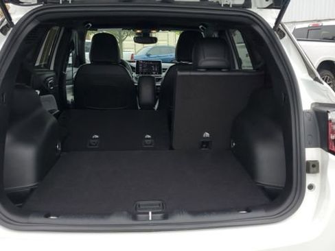 Certified 2024 Jeep Compass Latitude image 24