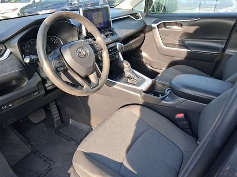 Used 2023 Toyota RAV4 XLE w/ Convenience Package FWD image 11