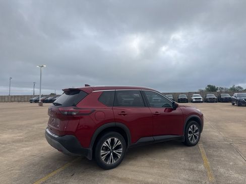 Certified 2023 Nissan Rogue SV w/ SV Premium B Package FWD image 21