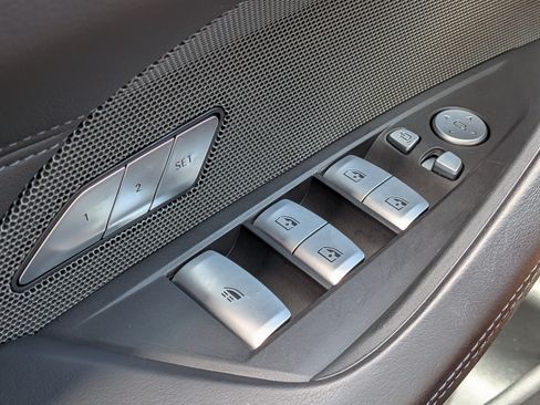 Used 2025 BMW M4 xDrive Competition w/ Executive Package AWD/4WD image 21