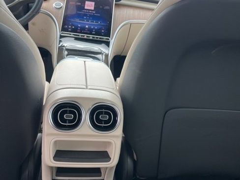 Used 2024 Mercedes-Benz C 300 4MATIC Sedan image 10