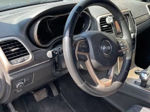 Used 2014 Jeep Grand Cherokee Limited AWD/4WD image 26