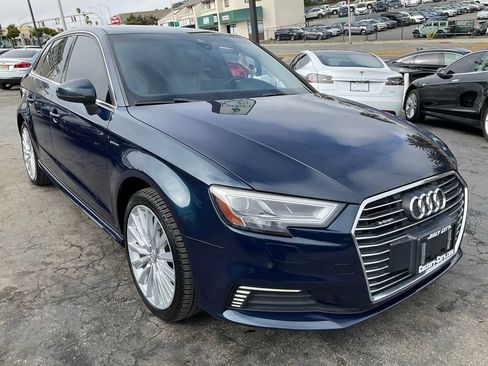 Used 2017 Audi A3 e-tron Prestige w/ Prestige Package FWD image 64