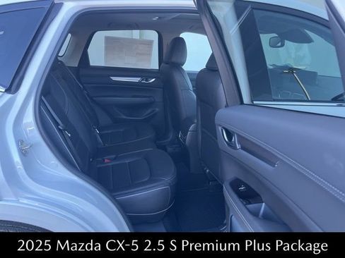 New 2025 MAZDA CX-5 AWD 2.5 S w/ Premium Plus Pkg image 27