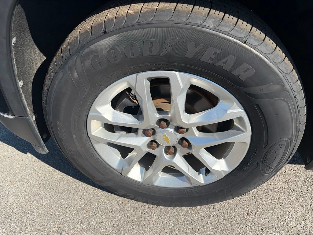 Used 2019 Chevrolet Traverse LT FWD image 10