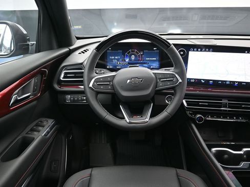 New 2026 Chevrolet Traverse Z71 w/ Enhanced Driving Package AWD/4WD image 31