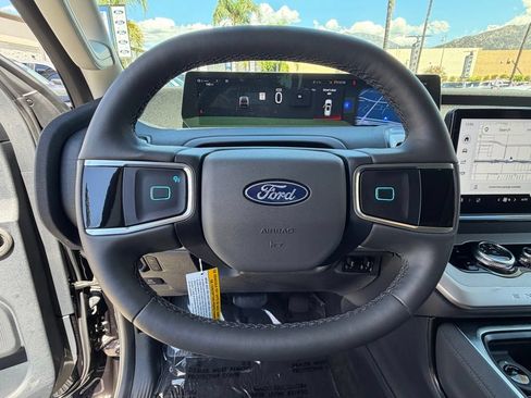 Used 2026 Ford Expedition Max Active RWD image 29