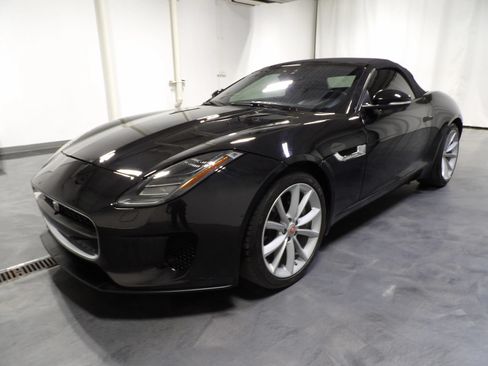 Used 2020 Jaguar F-TYPE Convertible RWD image 4