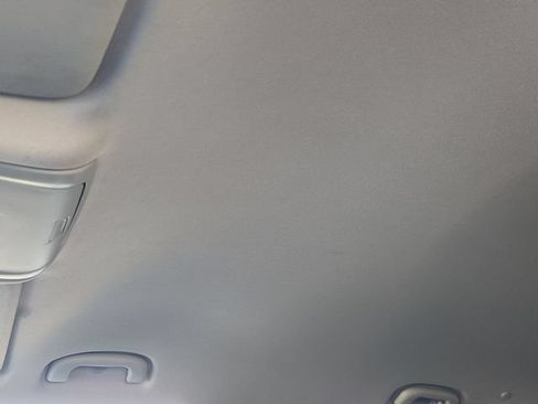 Used 2025 Chevrolet Blazer LT FWD image 25