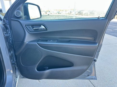 Used 2023 Dodge Durango GT image 27