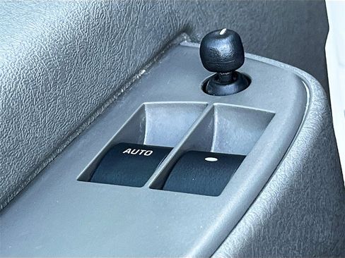 Used 2024 GMC Savana 2500 w/ Driver Convenience Package image 17