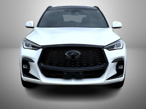 Used 2025 INFINITI QX50 Sport AWD/4WD image 2