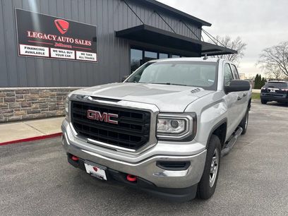 Used 2018 GMC Sierra 1500 4x4 Double Cab w/ Sierra Convenience Package