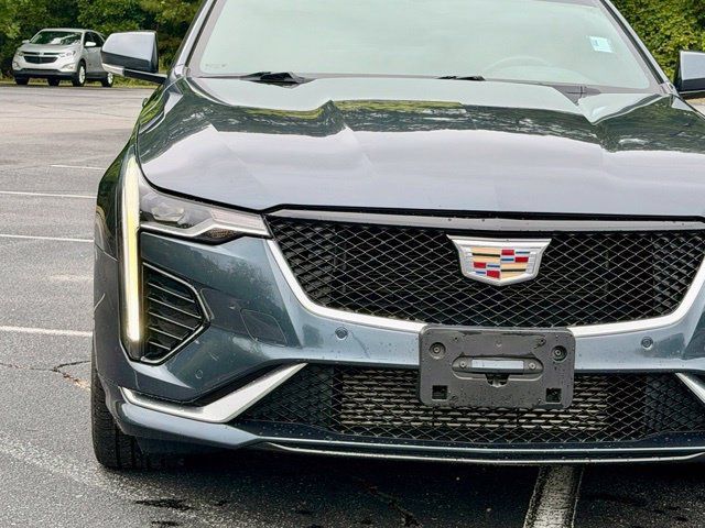Certified 2022 Cadillac CT4 Sport AWD/4WD image 13