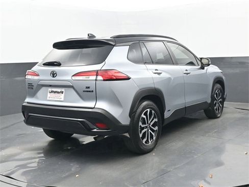 Used 2024 Toyota Corolla Cross SE w/ Moonroof Package image 24