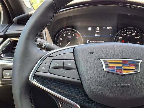 Used 2026 Cadillac XT5 Premium Luxury w/ Driver Assist Package FWD image 18