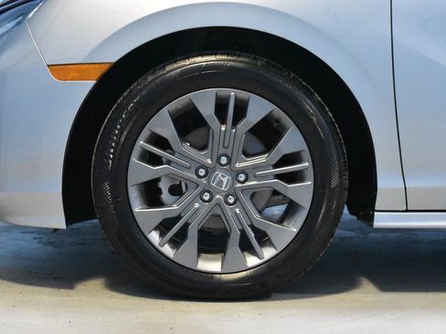 Used 2026 Honda Odyssey Touring image 28