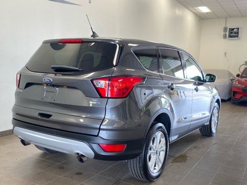Used 2019 Ford Escape SE AWD/4WD image 8