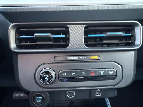 New 2026 Ford Maverick Lobo image 23