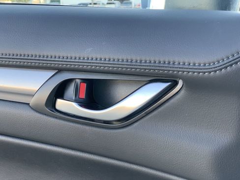 Used 2024 MAZDA CX-5 AWD 2.5 S w/ Select Package image 16