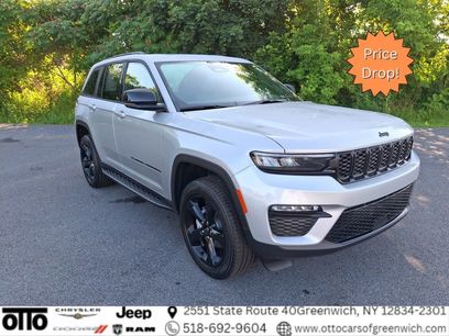 New 2025 Jeep Grand Cherokee Limited w/ Black Appearance Package