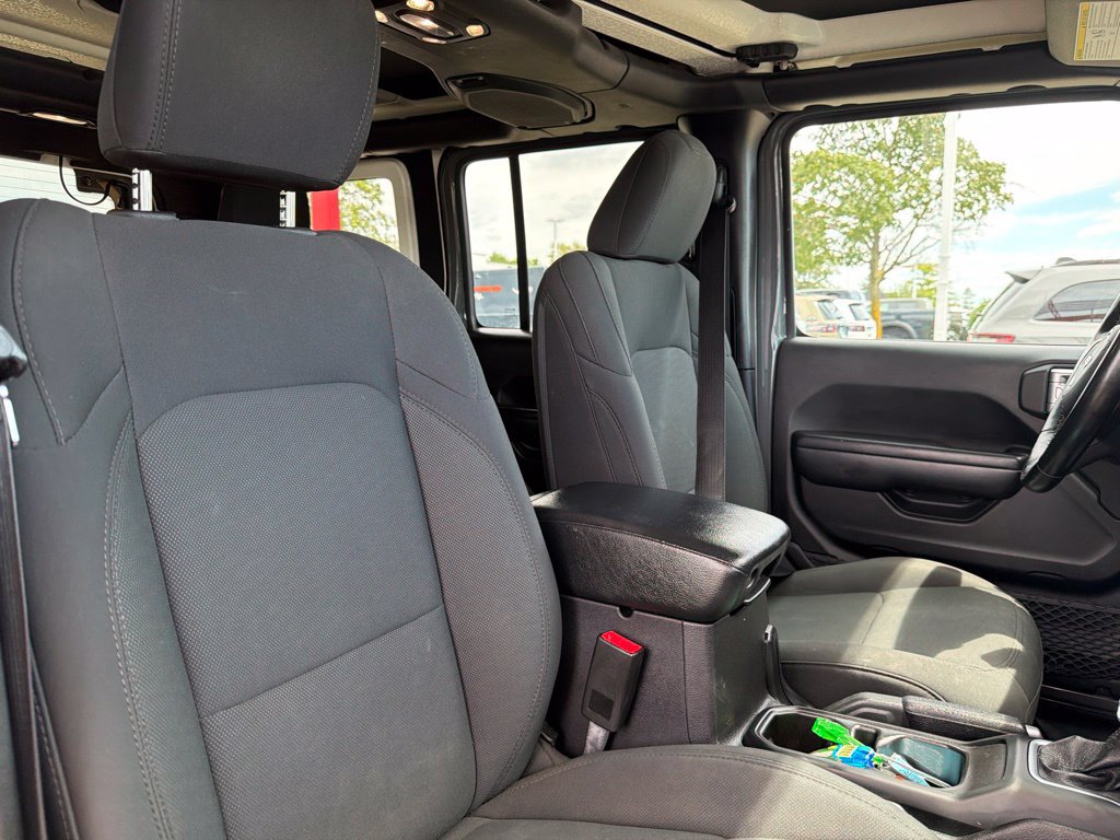 Used 2020 Jeep Wrangler Unlimited Sport AWD/4WD image 33
