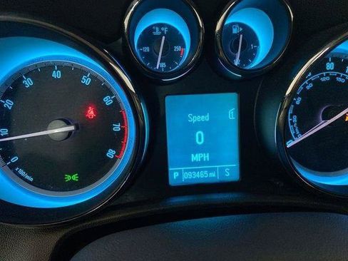 Used 2013 Buick Verano Leather FWD image 39
