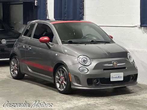 Used 2013 FIAT 500 Abarth w/ Comfort/Convenience Group FWD image 1