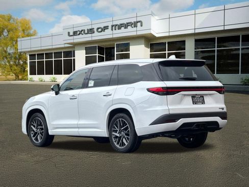 New 2026 Lexus TX 350 AWD image 3