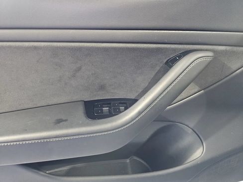 Used 2019 Tesla Model 3 Standard Range Plus RWD image 13