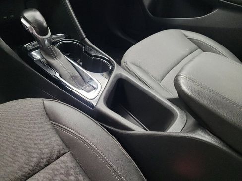 Used 2024 Buick Encore GX Preferred FWD image 26