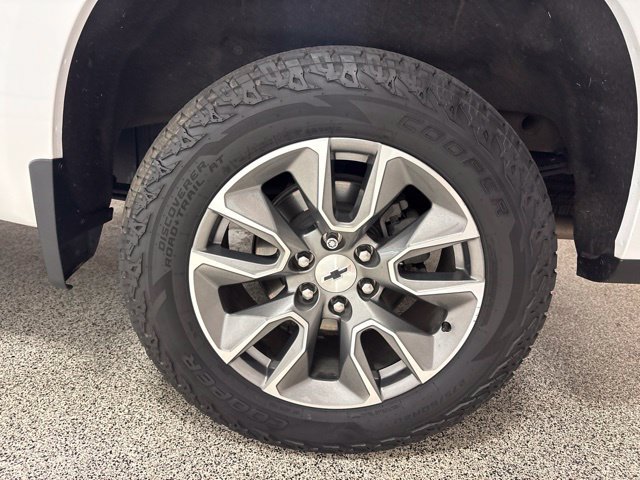 Used 2022 Chevrolet Silverado 1500 RST AWD/4WD image 33