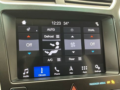 Used 2017 Ford Explorer Sport image 23