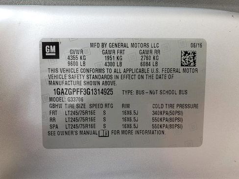 Used 2016 Chevrolet Express 3500 LT w/ LT Preferred Equipment Group image 25