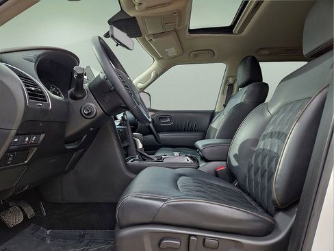 Used 2024 Nissan Armada Platinum w/ Captain's Chairs Package image 23