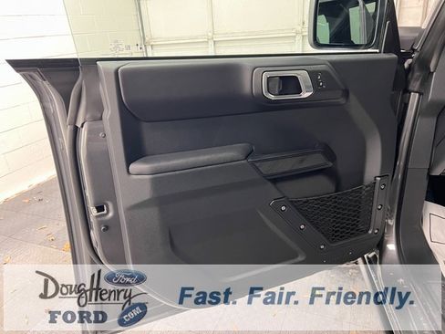 New 2025 Ford Bronco Badlands image 25